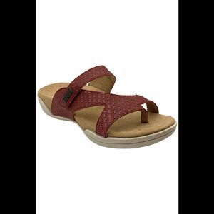 Halsa Women's Darline Thong Sandal Red - Medium